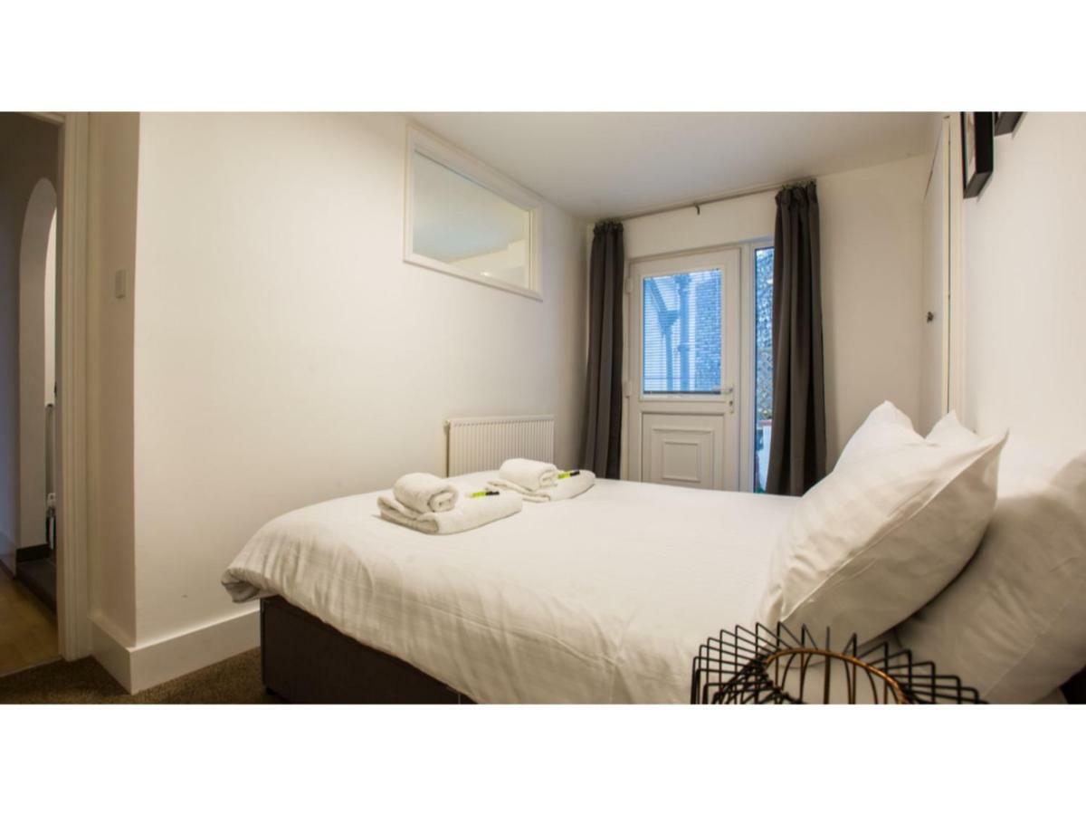 Elegant 1Bdr W/Private Garden In Vibrant Brighton 아파트 외부 사진